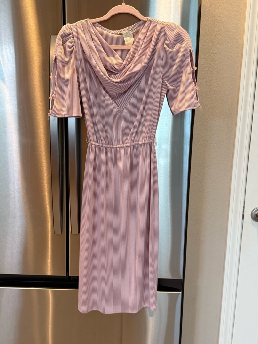 Vintage Pink Striped Cowl Neck Dress Women’s Size 7 Soft Retro Midi Short Sleeve